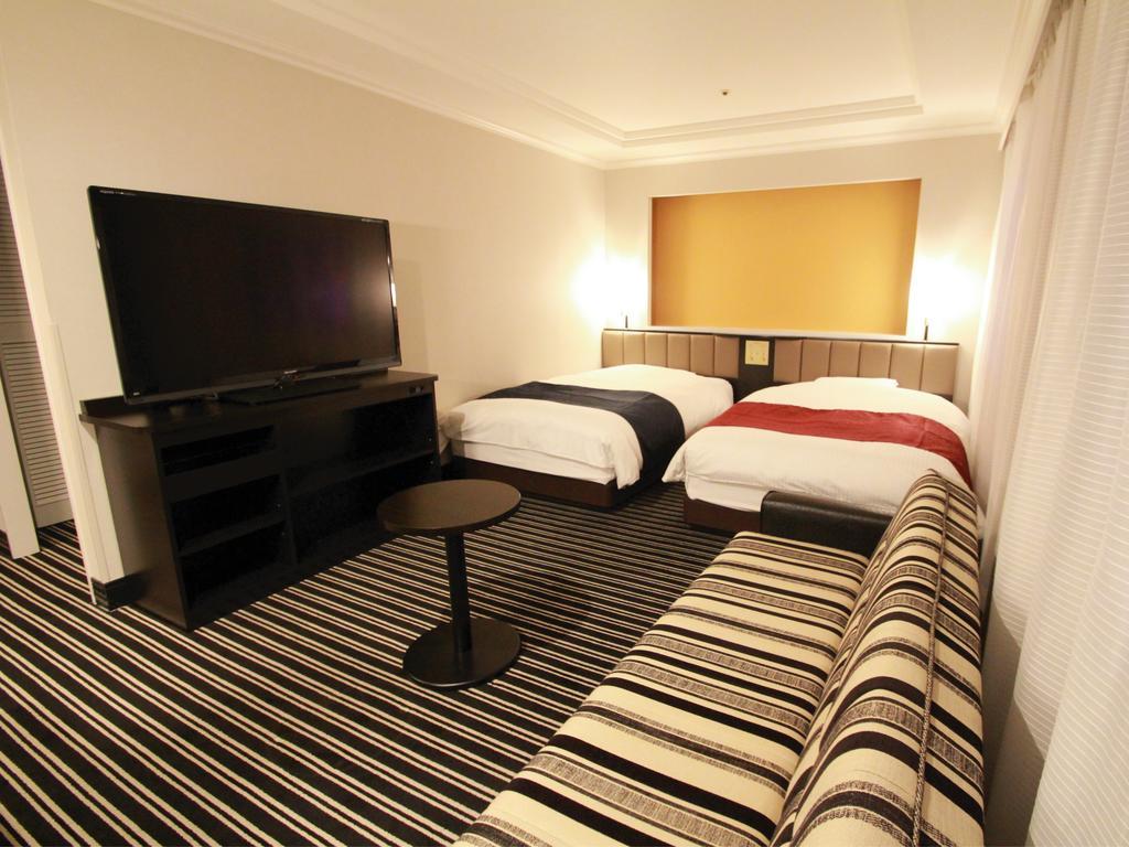 APA Hotel Fukuoka Watanabe Dori EXCELLENT Bagian luar foto